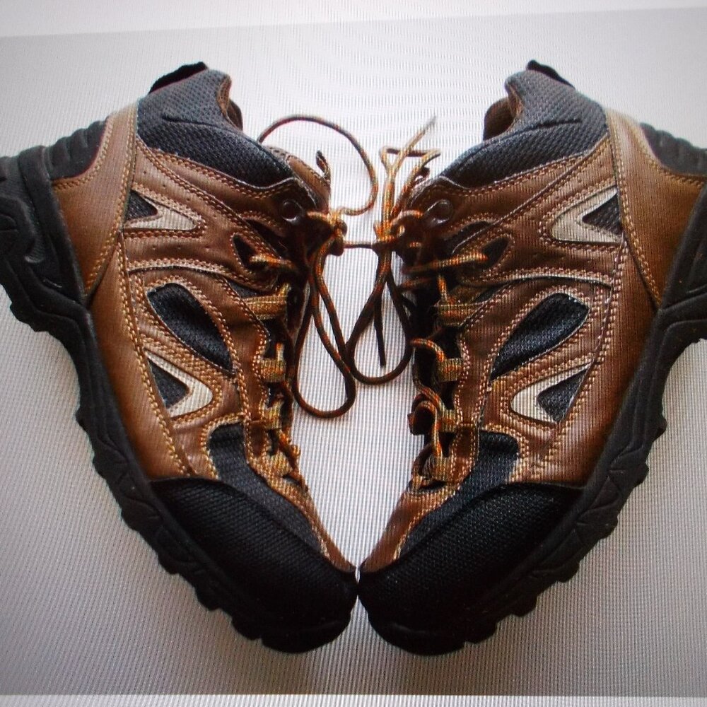 COLEMAN Men's Hiking Boot Size 8 1/2 W Excursion Series Pre-Owned